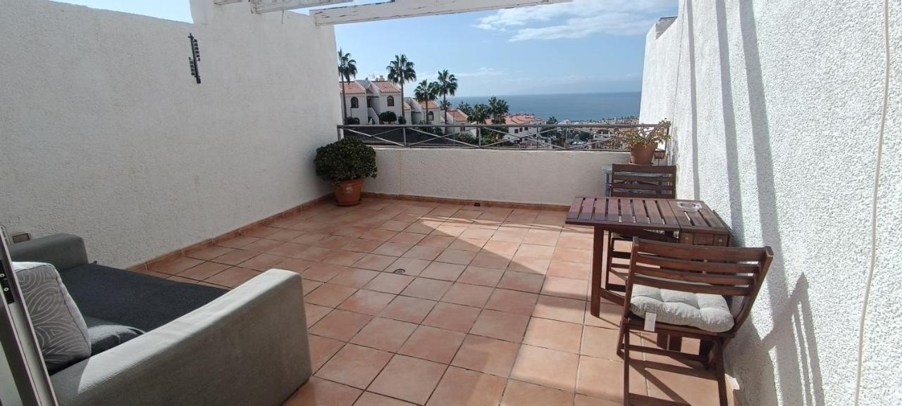 Apartment With Ocean View In Costa Adeje Exterior foto
