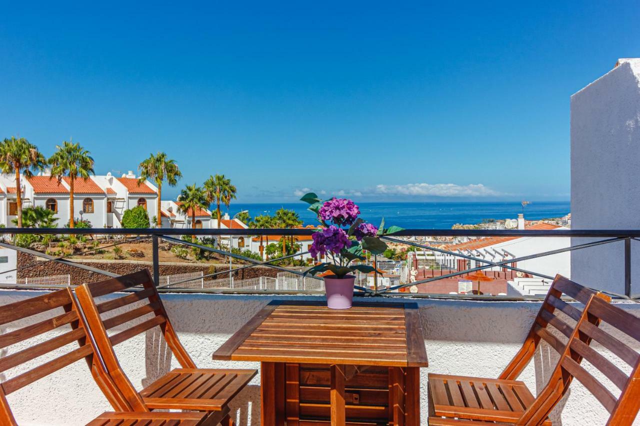 Apartment With Ocean View In Costa Adeje Exterior foto